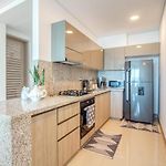 Beachfront 2Br Luxury Living Walk Everywhere