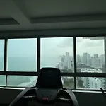 Beachfront 2Br Luxury Living Walk Everywhere