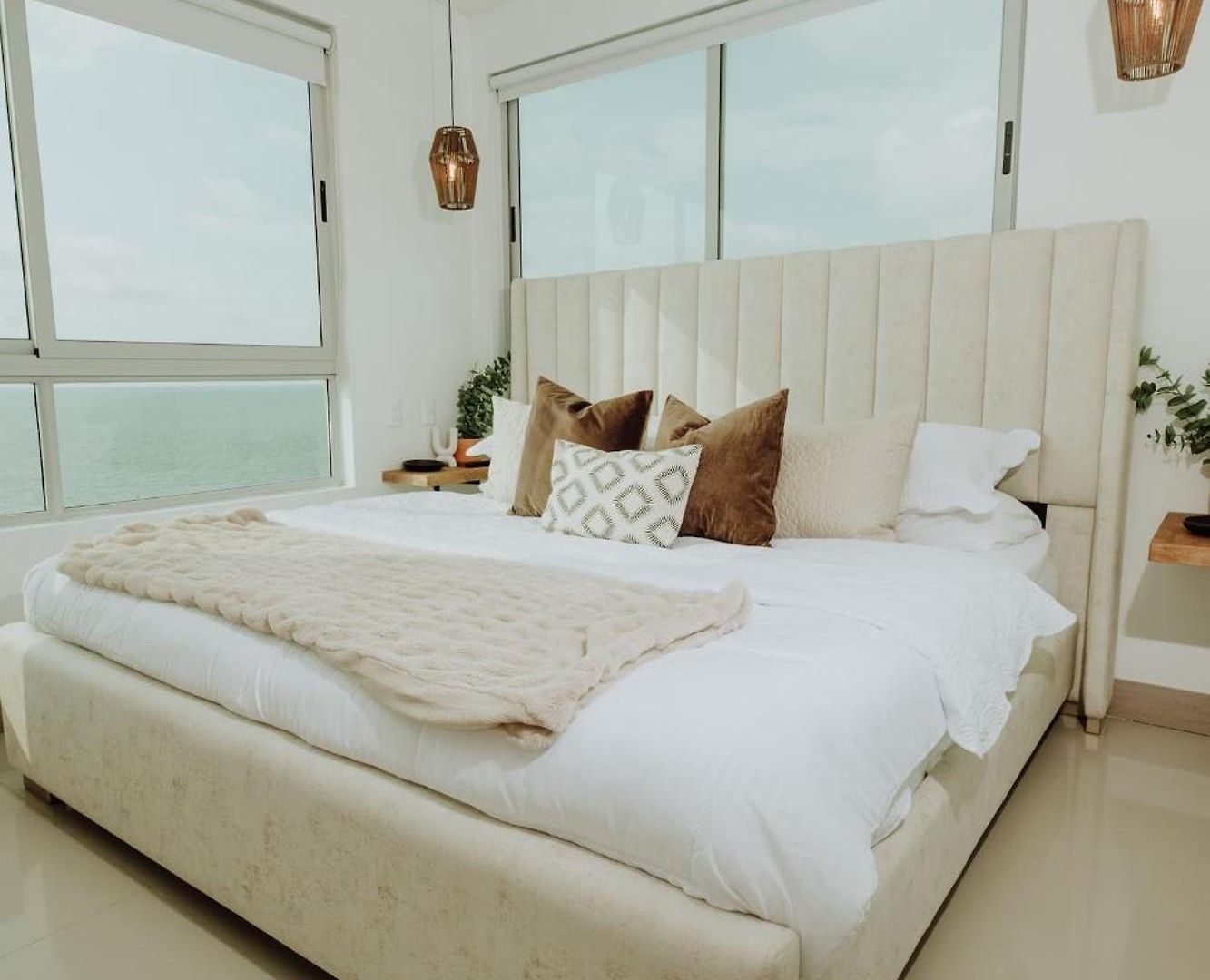 Beachfront 2br Luxury Living Walk Everywhere Сasa de vacaciones Cartagena