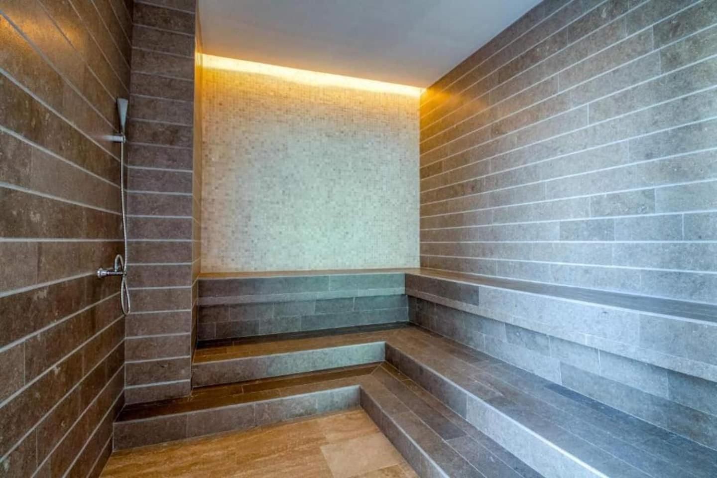 Beachfront 2br Luxury Living Walk Everywhere Сasa de vacaciones Cartagena