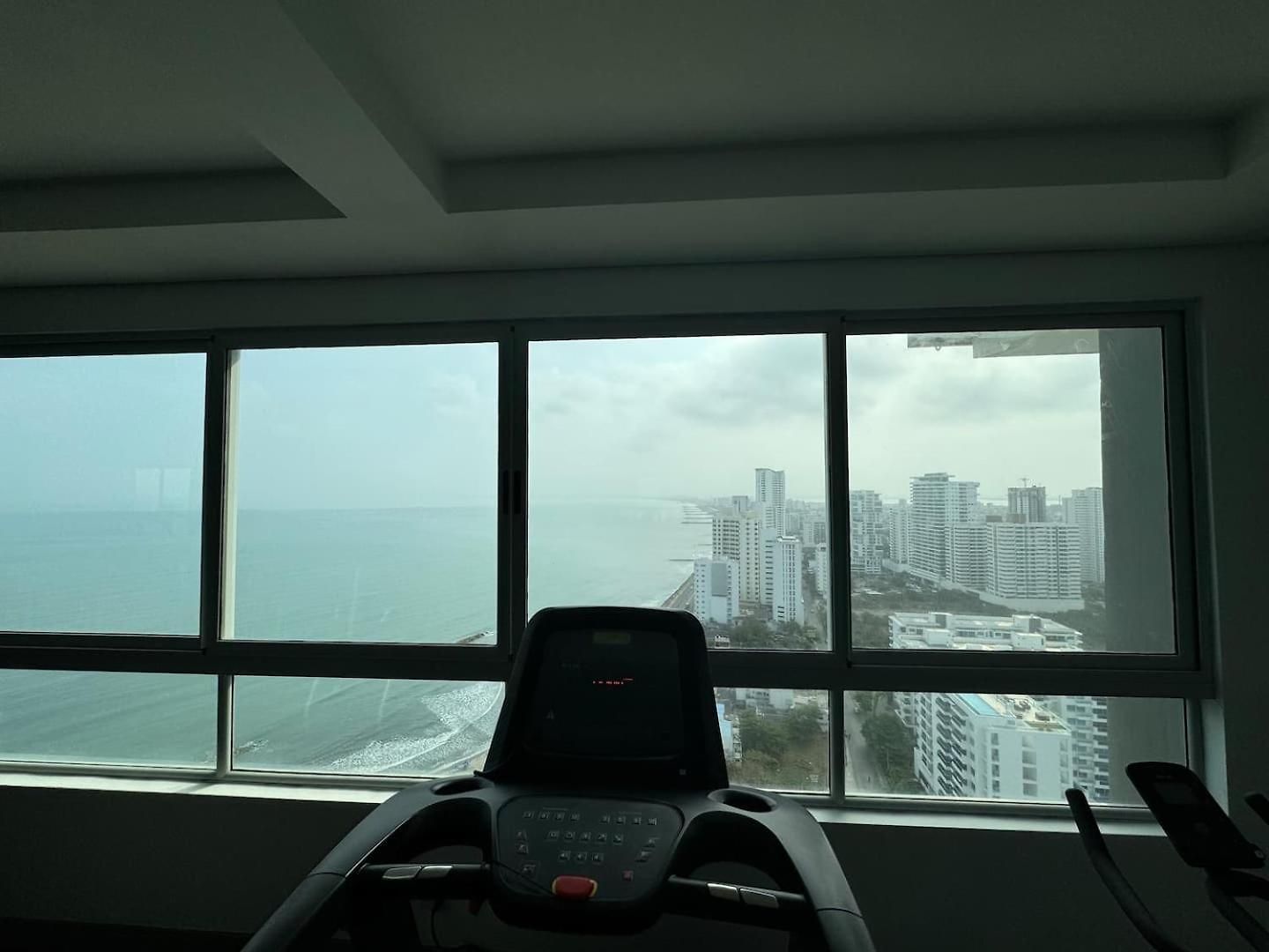 Сasa de vacaciones Beachfront 2br Luxury Living Walk Everywhere