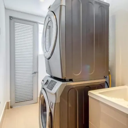 Сasa de vacaciones Beachfront 2br Luxury Living Walk Everywhere